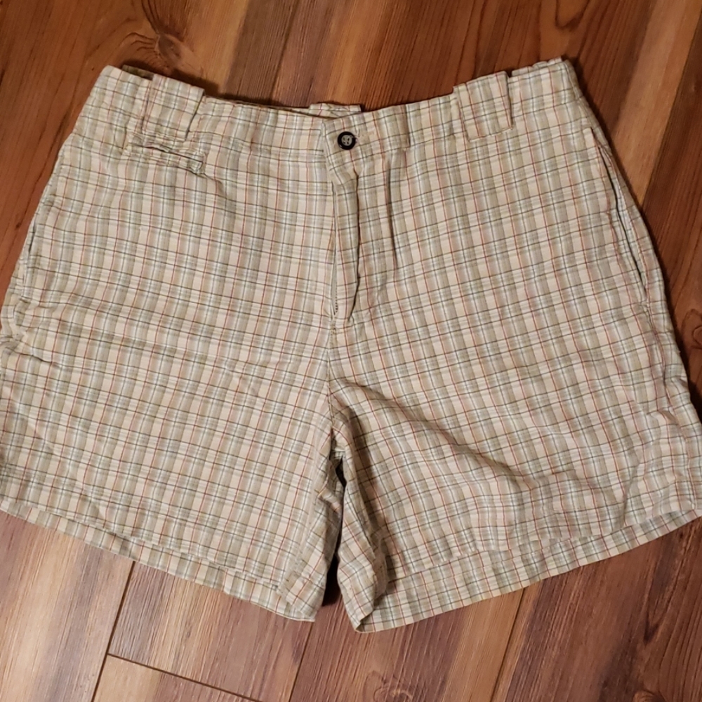 Vintage American Eagle plaid shorts
